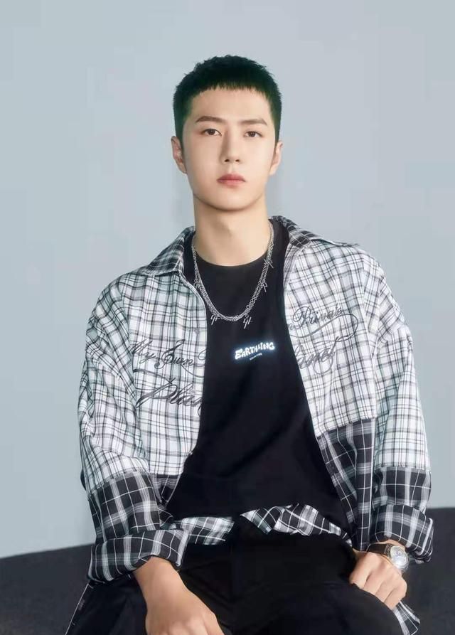 那么大一个王一博去哪了?专注拍摄电影《无名》,今天还有见面会休闲区蓝鸢梦想 - Www.slyday.coM 那么大一个王一博去哪了?专注拍摄电影《无名》,今天还有见面会休闲区蓝鸢梦想 - Www.slyday.coM