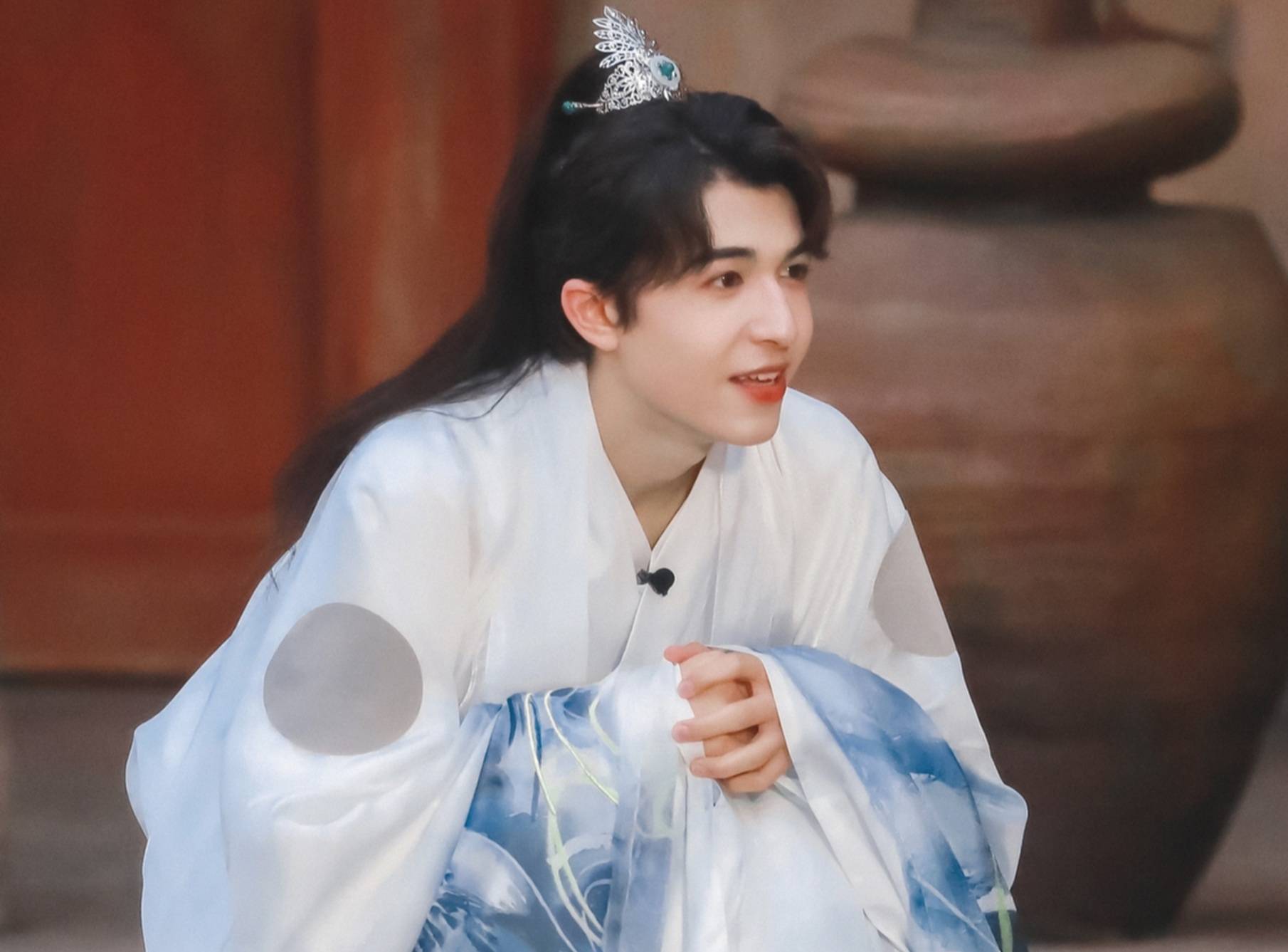 《创4》学员的参差:高卿尘尹浩宇为出道推戏约,利路修只想回家|创4