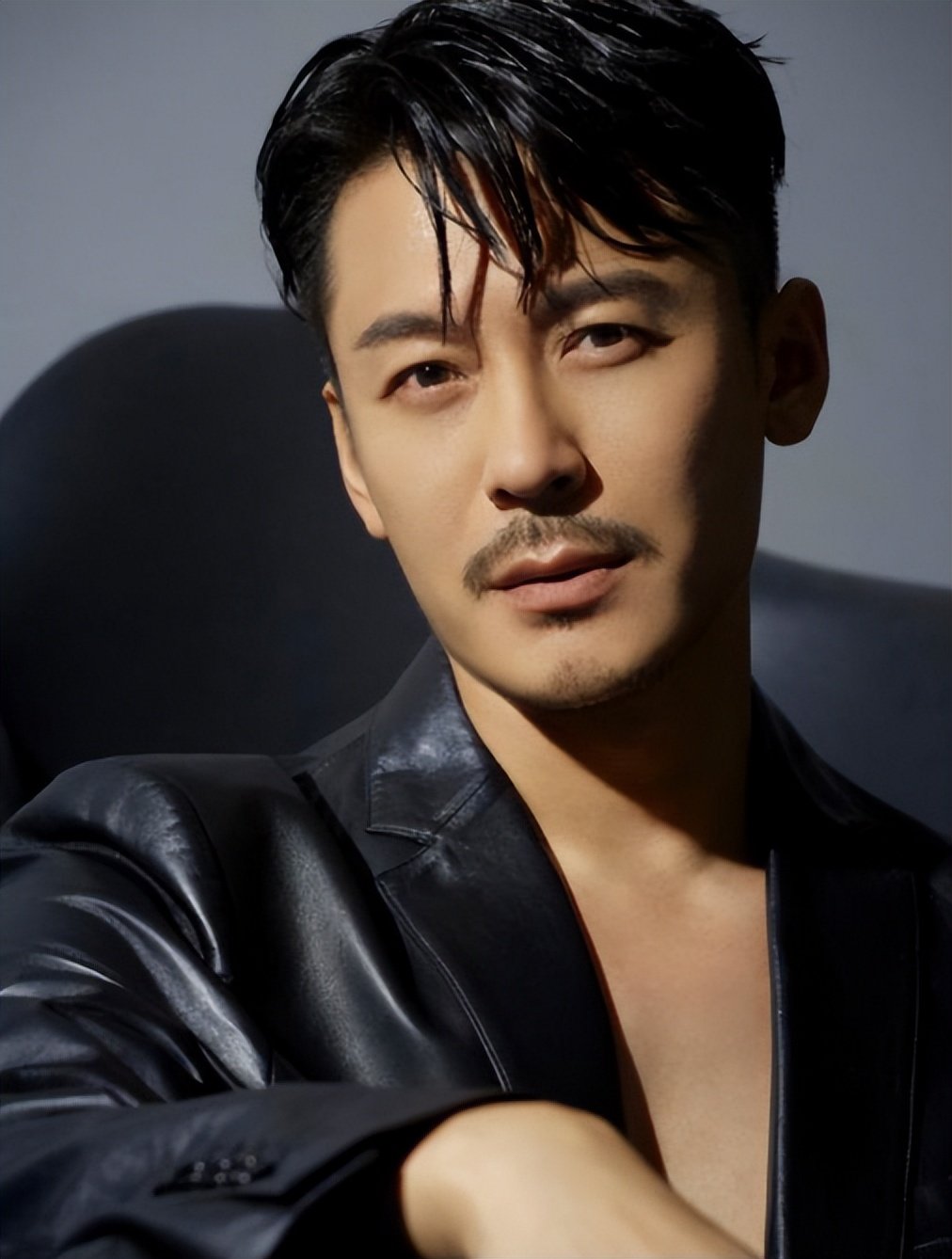 演员王东家暴妻子视频曝光,多次失联,婚内出轨,他还委屈得不行休闲区蓝鸢梦想 - Www.slyday.coM 演员王东家暴妻子视频曝光,多次失联,婚内出轨,他还委屈得不行休闲区蓝鸢梦想 - Www.slyday.coM