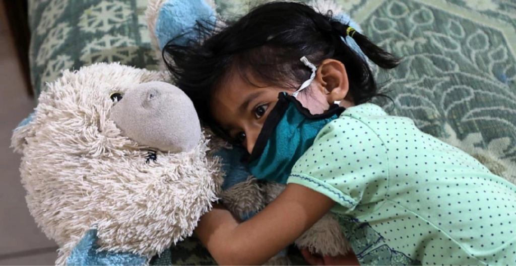 “新冠孤儿”：疫情之后，美国约20万儿童何以为家休闲区蓝鸢梦想 - Www.slyday.coM