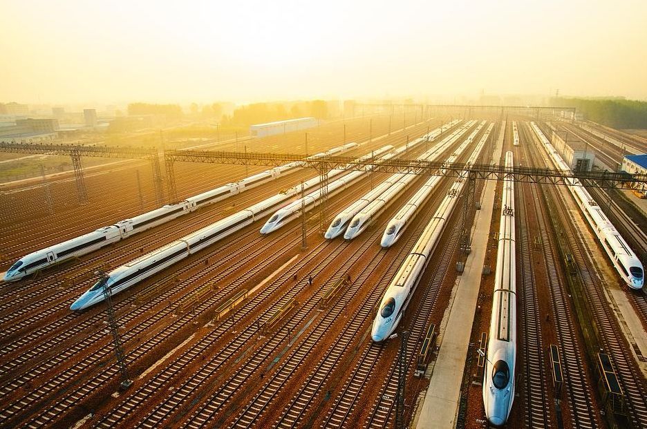 复兴号高铁运行以来已跑8亿多公里,又要推出时速400