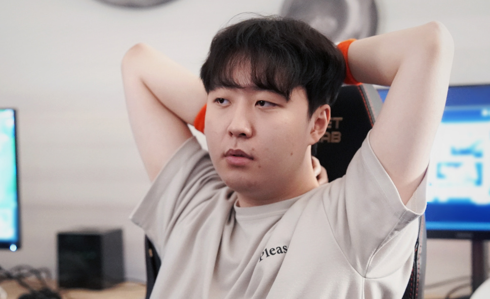 S12小组赛第二日前瞻：EDG再遇苦主！TES迎来首秀休闲区蓝鸢梦想 - Www.slyday.coM