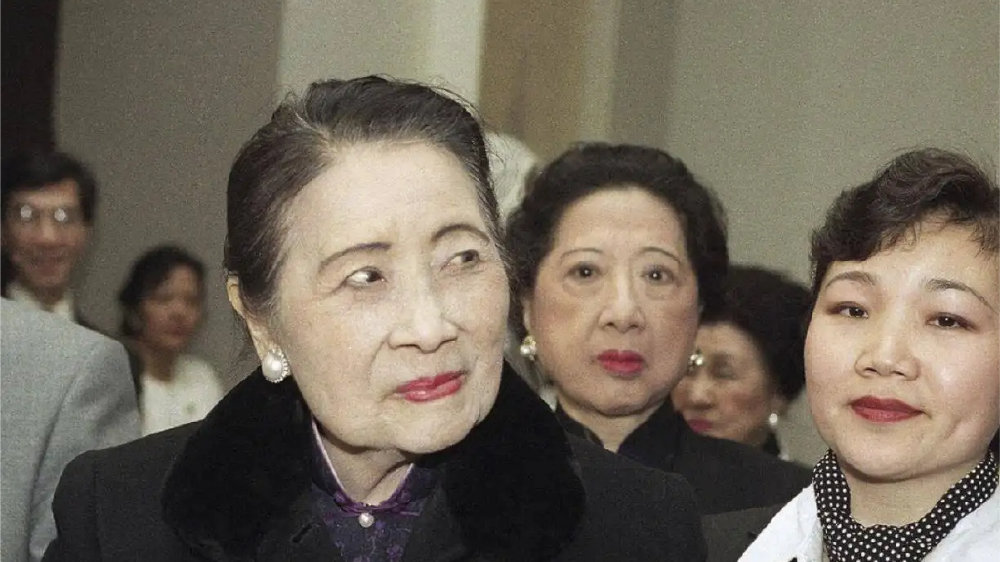 孔令伟病逝后遗体运到美国，97岁宋美龄掩面痛哭，不许任何人拍照|孔令伟|宋美龄|胡宗南_新浪新闻