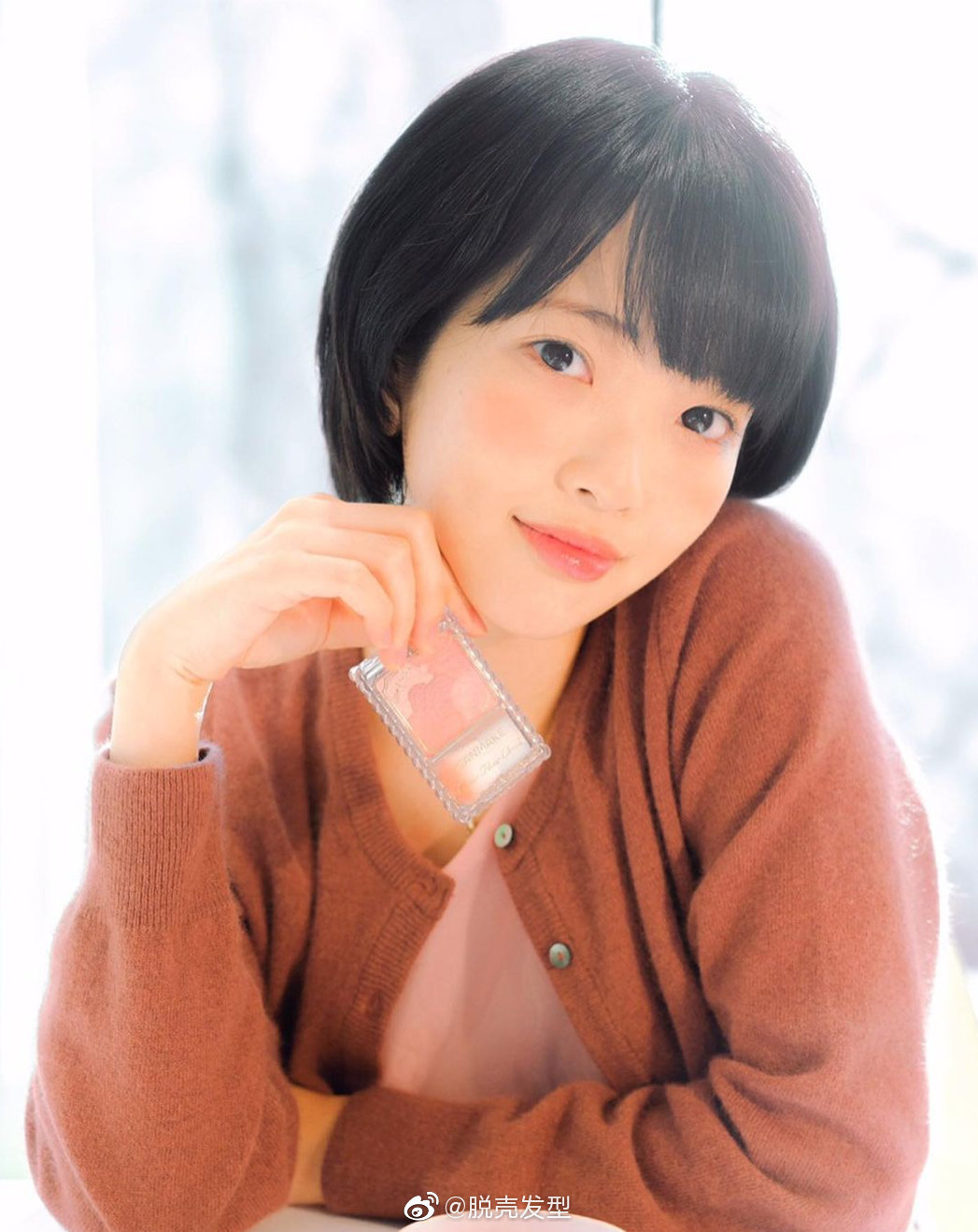 超火的初恋头发型,是一款极具小清新风格的女生短发发型……_高清图集