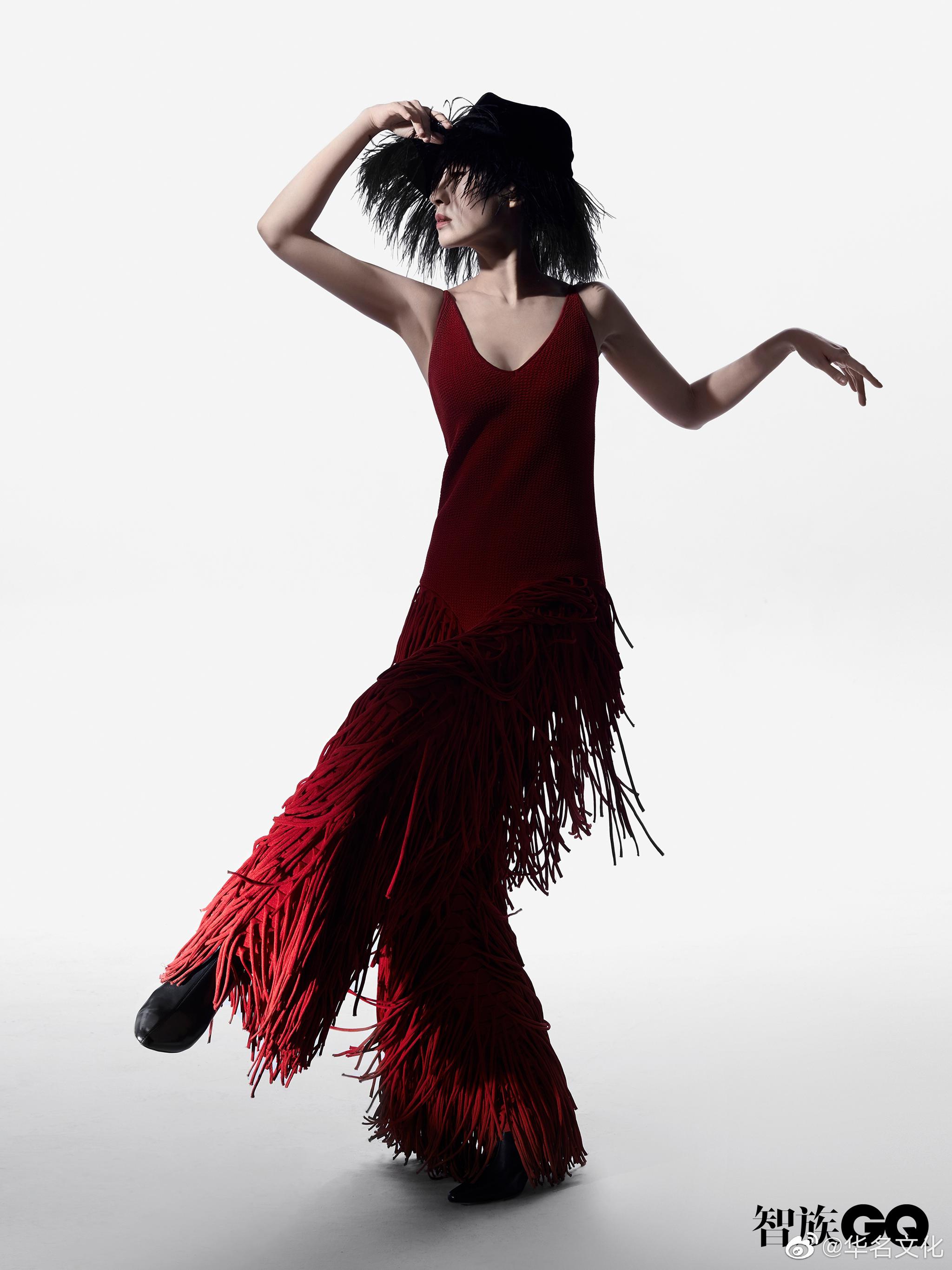 刘敏涛gq12月刊 大胆多变造型 复古前卫碰撞 颠覆时尚理念