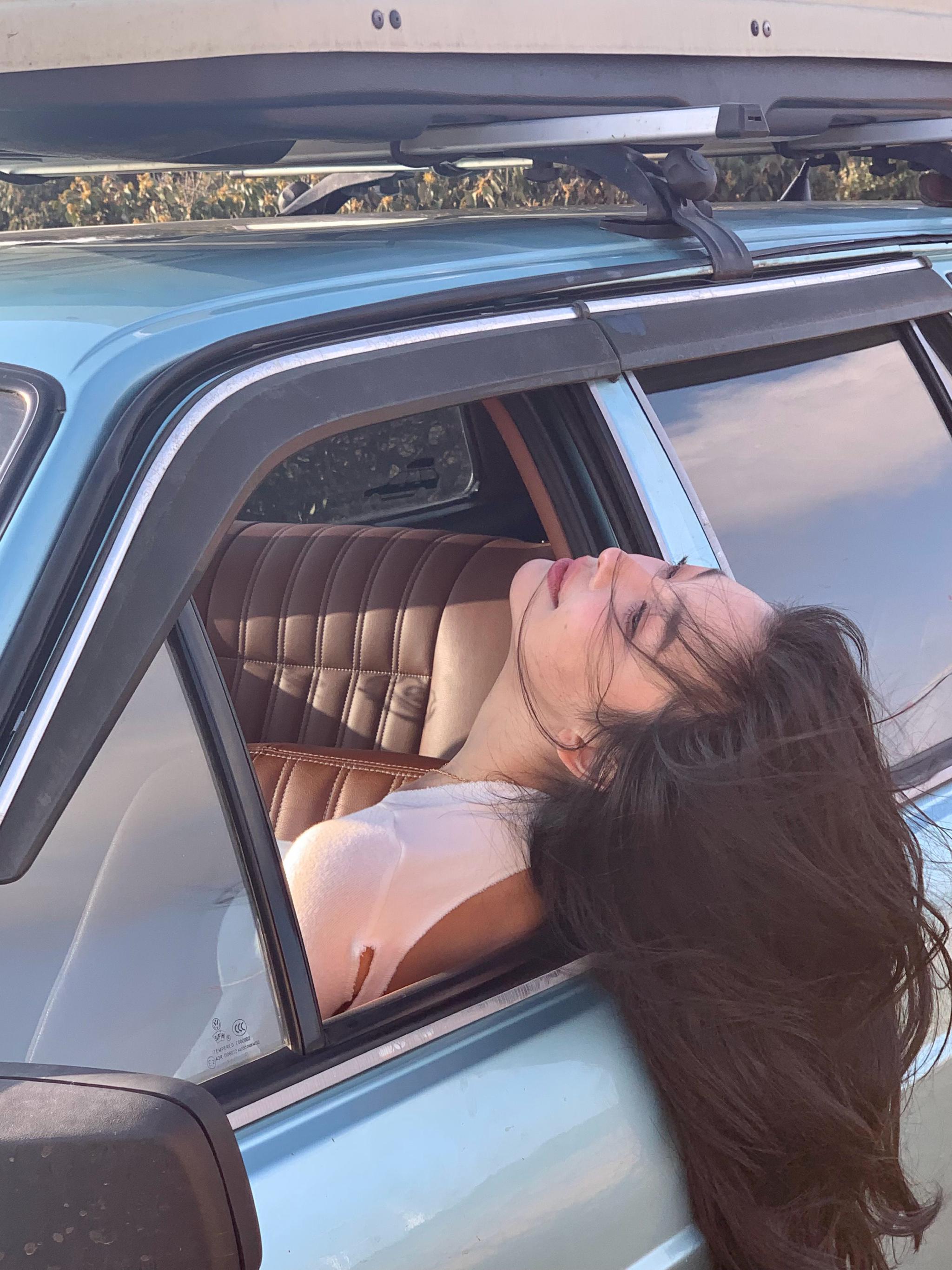 人间绝色易梦玲