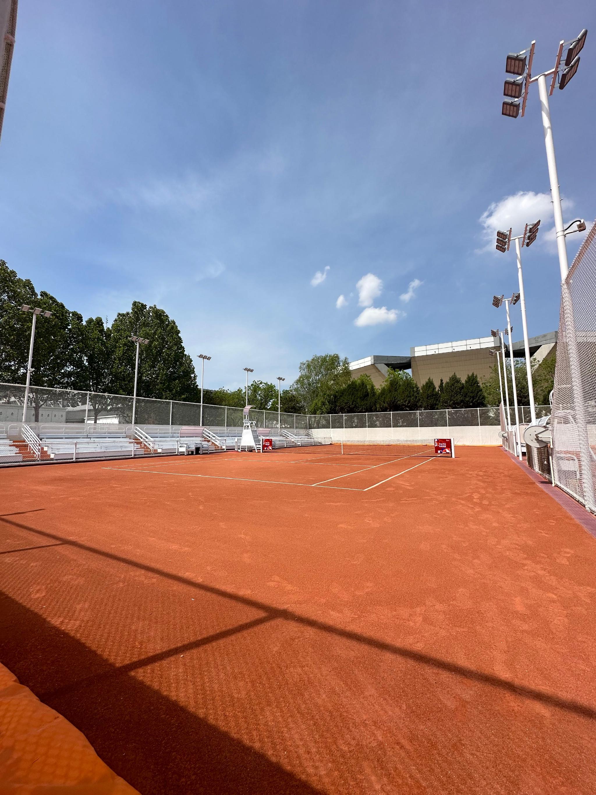 遥望莲花球场,国家网球中心红土花园抢先看_高清图集_新浪网