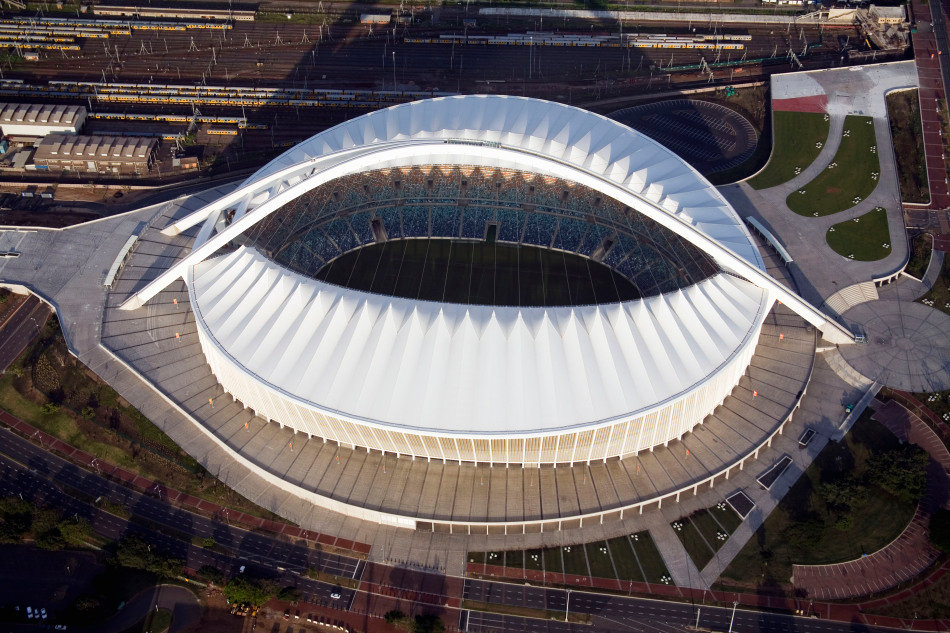 德班大球场承办了2010年南非世界杯小组赛,1/8决赛和半决赛部分场次的