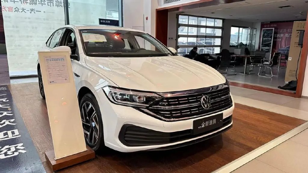 探店实拍大众速腾现金优惠32万性价比提升家用依旧很香