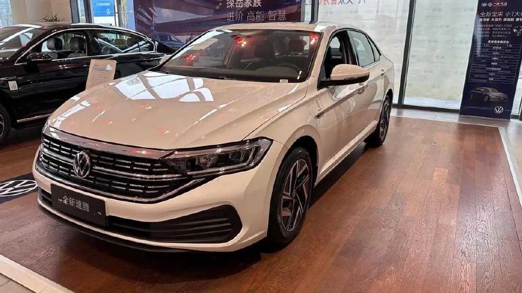 探店实拍大众速腾现金优惠32万性价比提升家用依旧很香