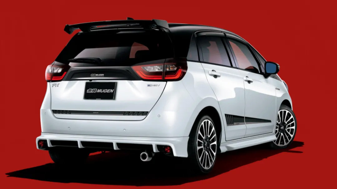 只需2万块！全新飞度就能变身“超跑”！