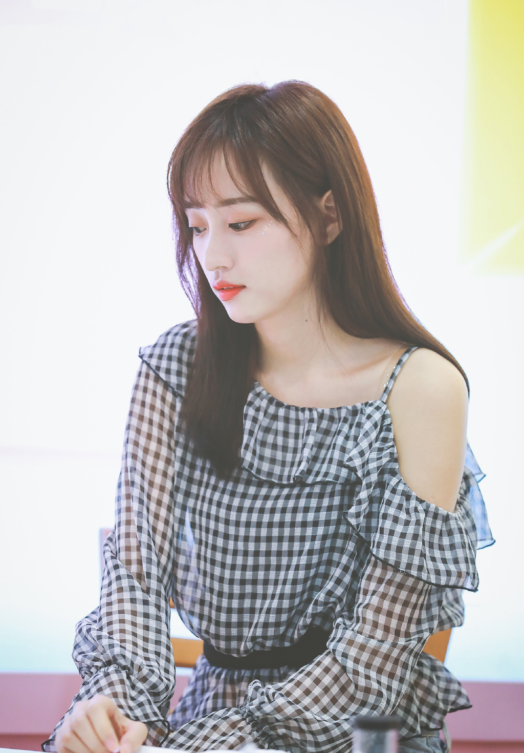 snh48黄婷婷格子裙清新甜美_高清图集_新浪网