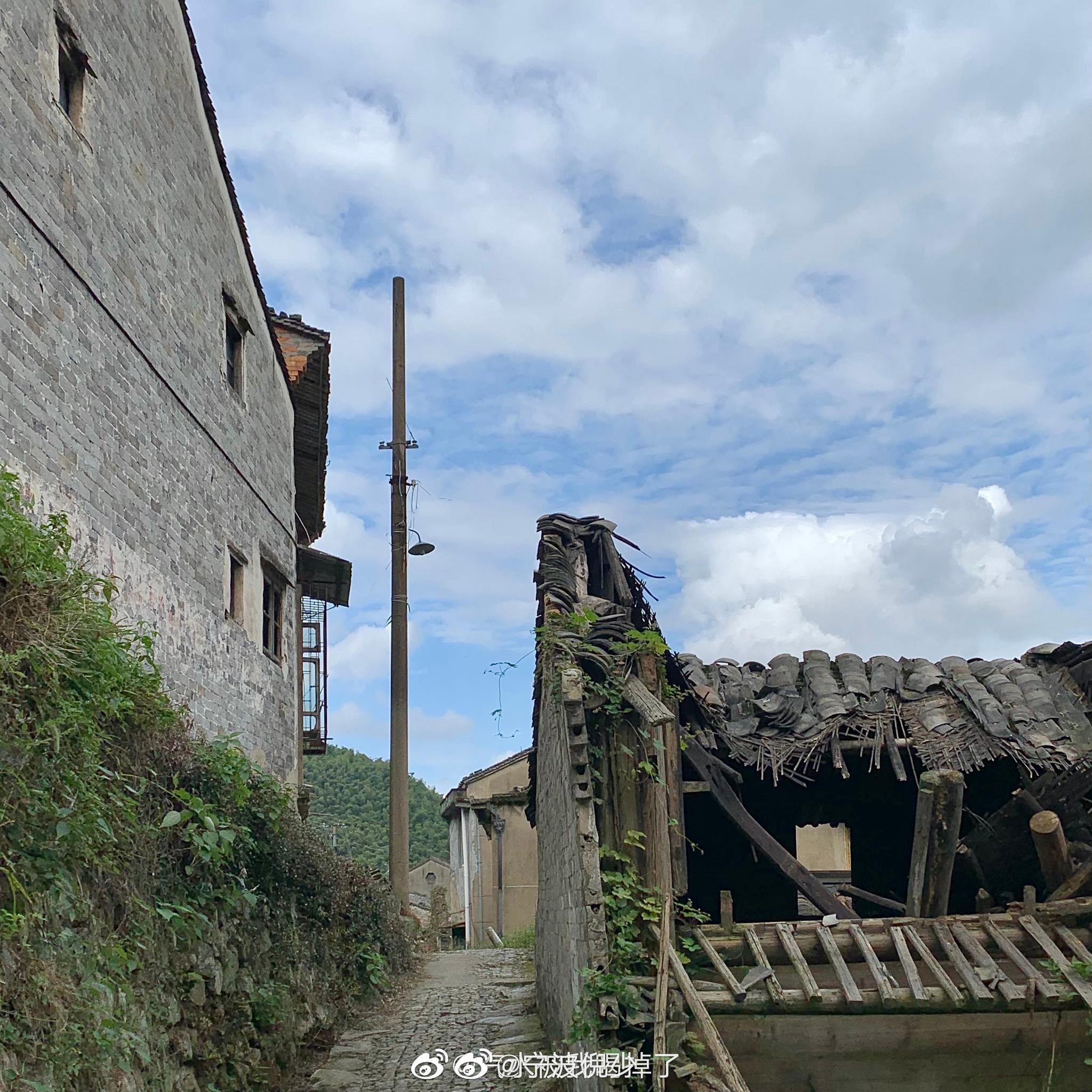 99鄞州区塘溪镇东山村爬东山村环线 续写月宫山的传说