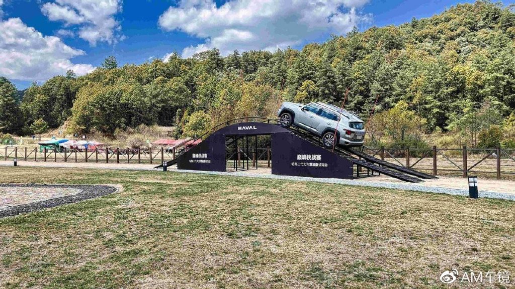 兼顾suv的舒适和越野车的动力场地试驾哈弗二代大狗燃油版