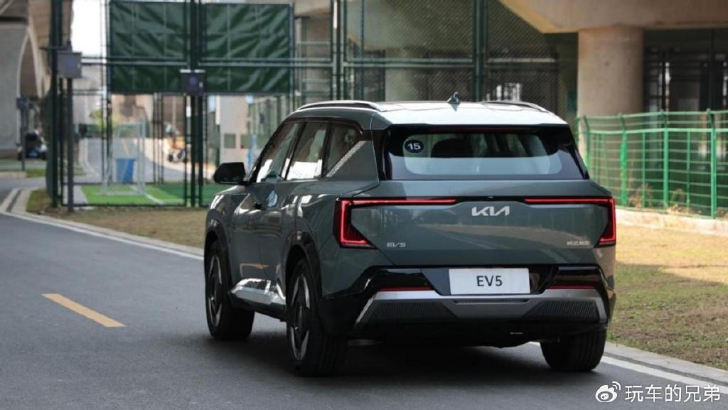 18万预算买合资纯电suv起亚ev5值得一试