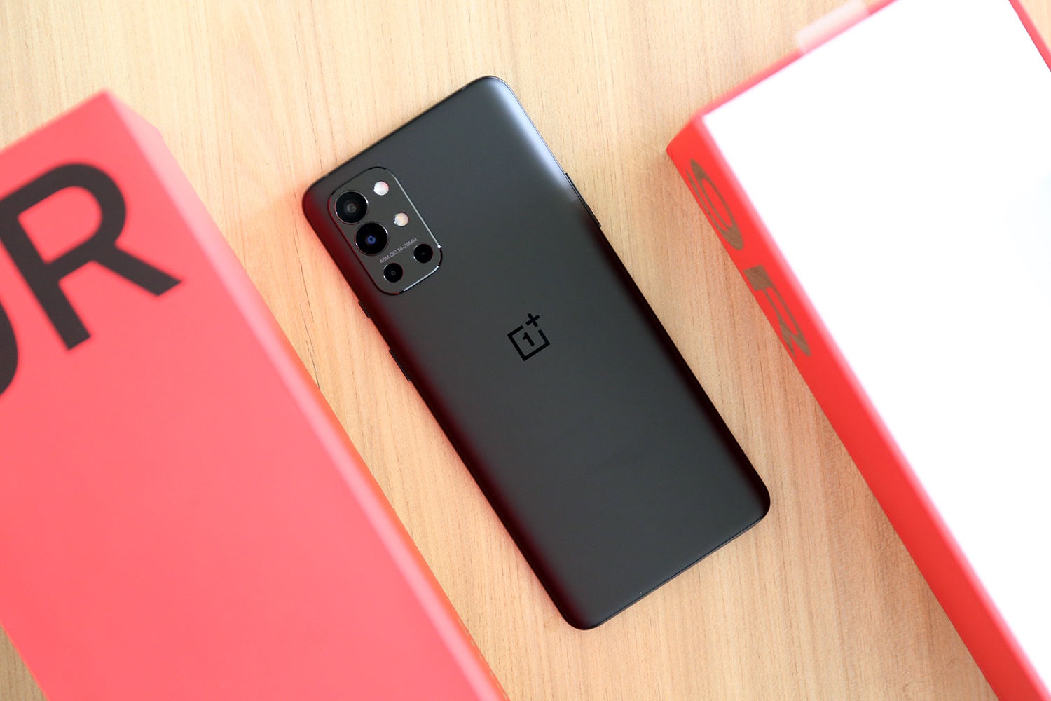 一加9r评测凭什么叫打游戏很牛的品质旗舰