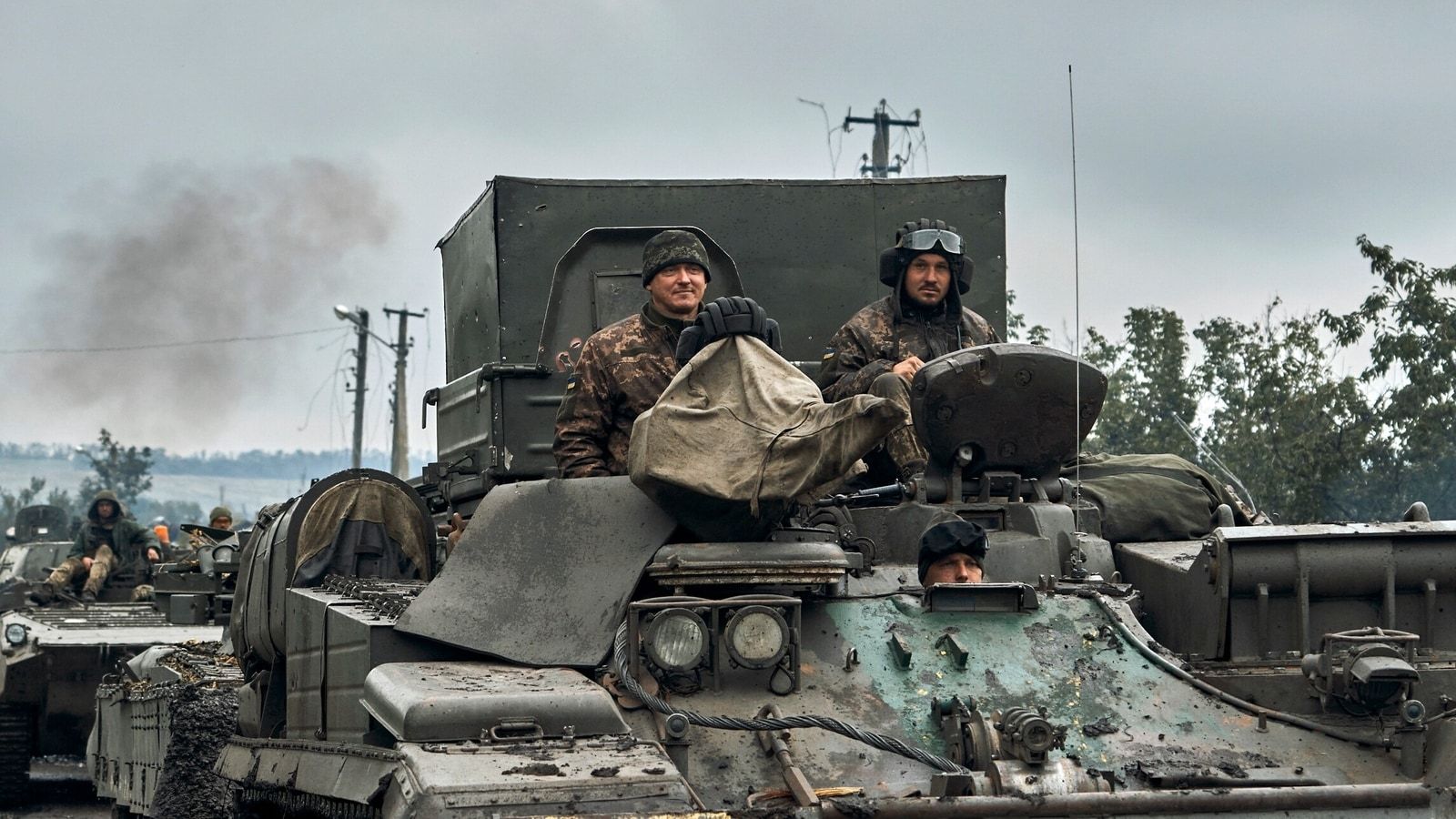 前哨站｜乌克兰装备西方顶级反坦克导弹 俄军扛得住么？_凤凰网