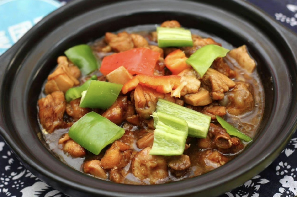 在咱济南，就应该这样贴秋膘！休闲区蓝鸢梦想 - Www.slyday.coM