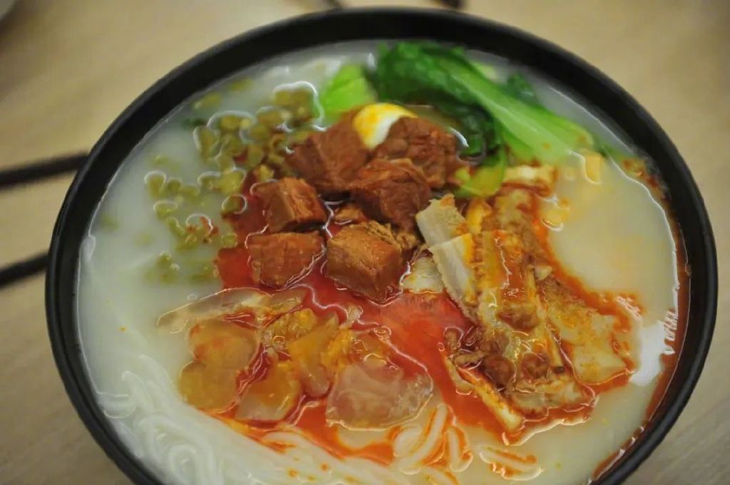 在咱济南，就应该这样贴秋膘！休闲区蓝鸢梦想 - Www.slyday.coM