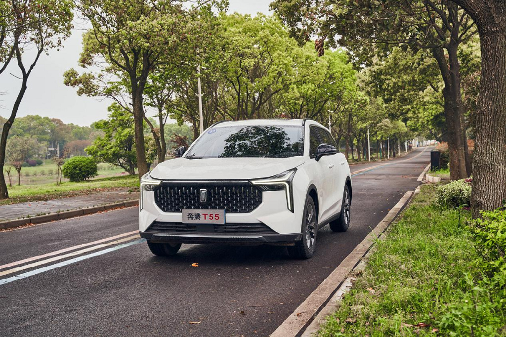 好看实惠又好开，10万级3款“很强”的国产SUV，你选谁？