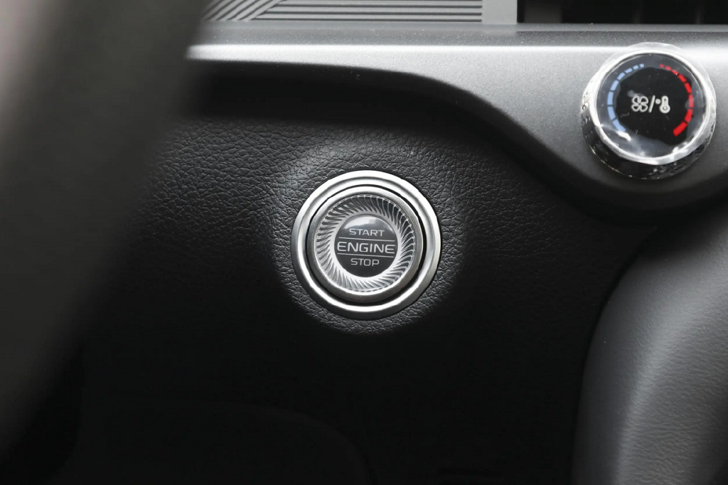 好看实惠又好开，10万级3款“很强”的国产SUV，你选谁？