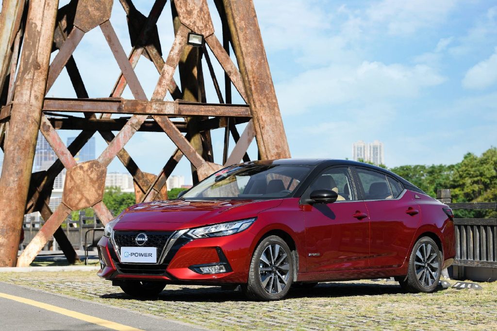 15万内买这些最省油的“油车”，用车开销竟然能比电车还低？