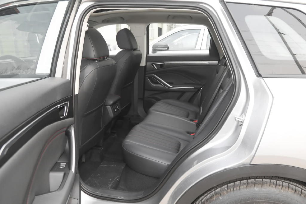 好看实惠又好开，10万级3款“很强”的国产SUV，你选谁？