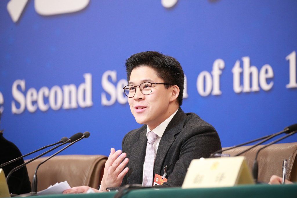 港区人大代表霍启刚微信公众号上线，冀发挥双向桥梁角色作用