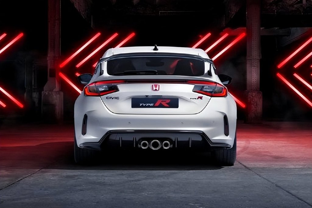 搭载20t6速手动全新本田思域typer正式亮相售价42万