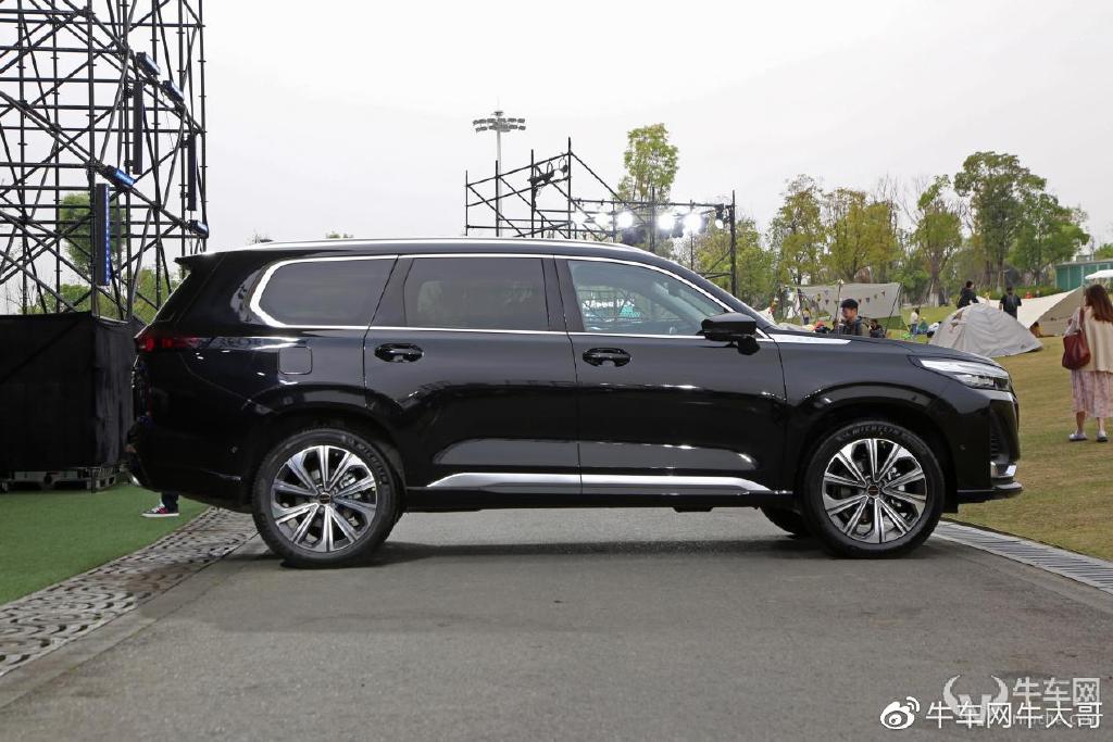 售价18992339万元新款星途揽月正式上市