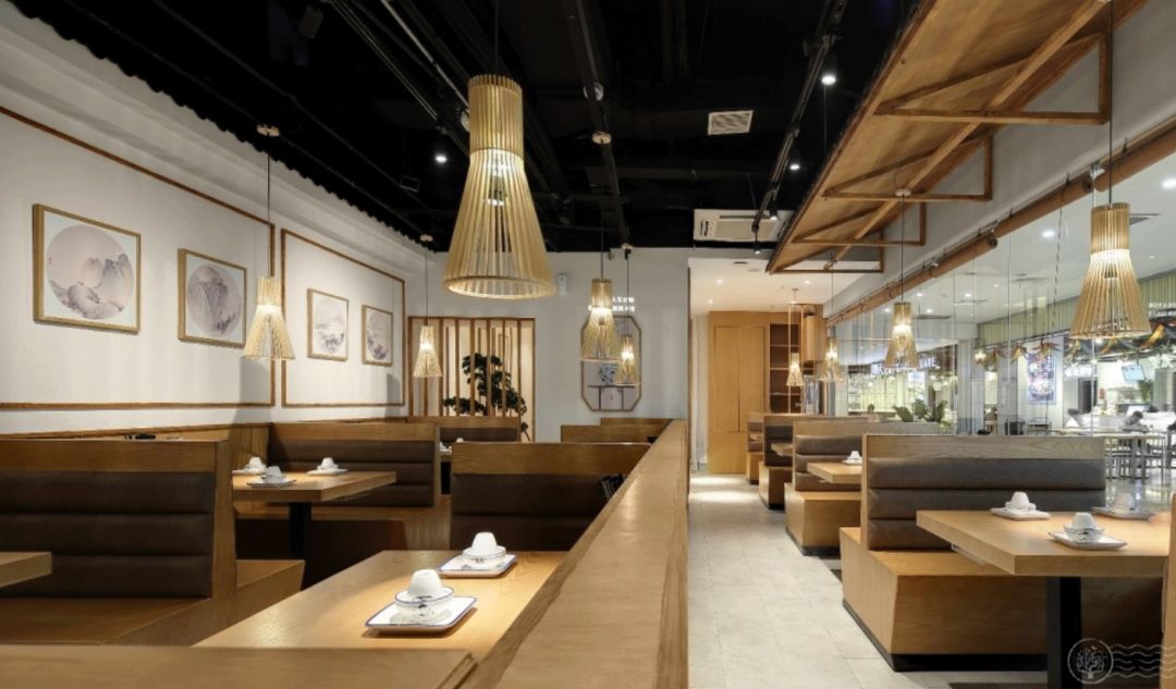 空间如何用低成本设计出新中式风的酸菜鱼餐厅