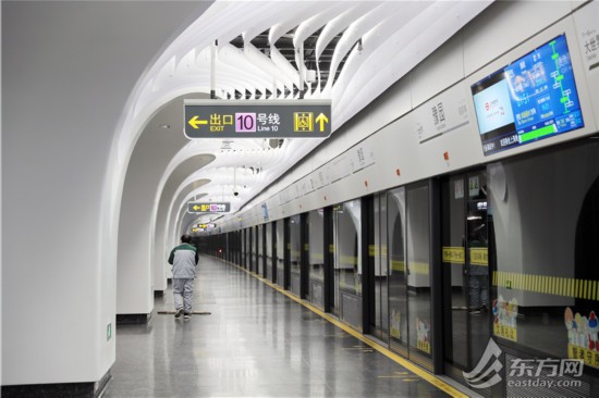 望分流2号线压力 上海的地铁站越来越文艺|上海|车站|陆家嘴_新浪新闻