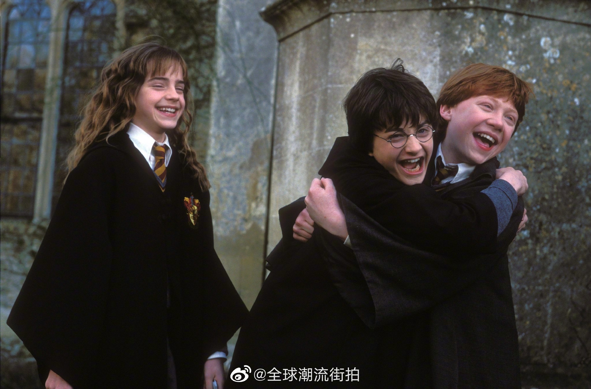 赫敏和哈利,赫敏和罗恩,赫敏和马尔福,你都站过什么经典cp_高清图集