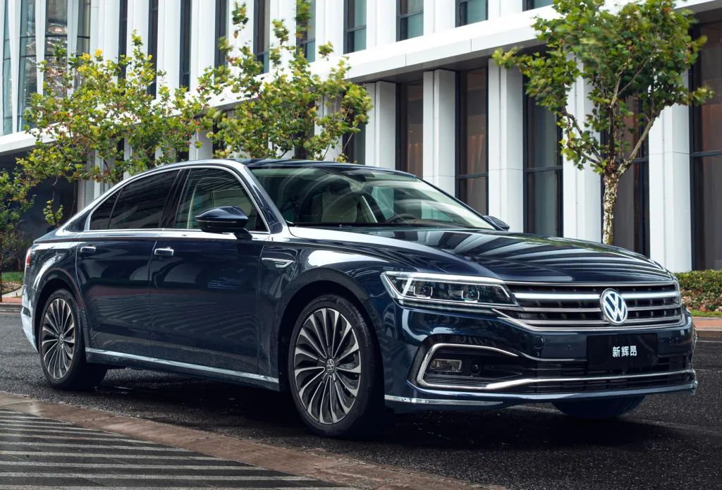 仅此一台这是被大众雪藏6年的全新辉腾