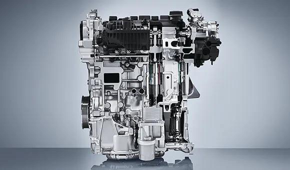 天籁加速略胜迈腾380TSI，日产“超变擎”显露硬核底色