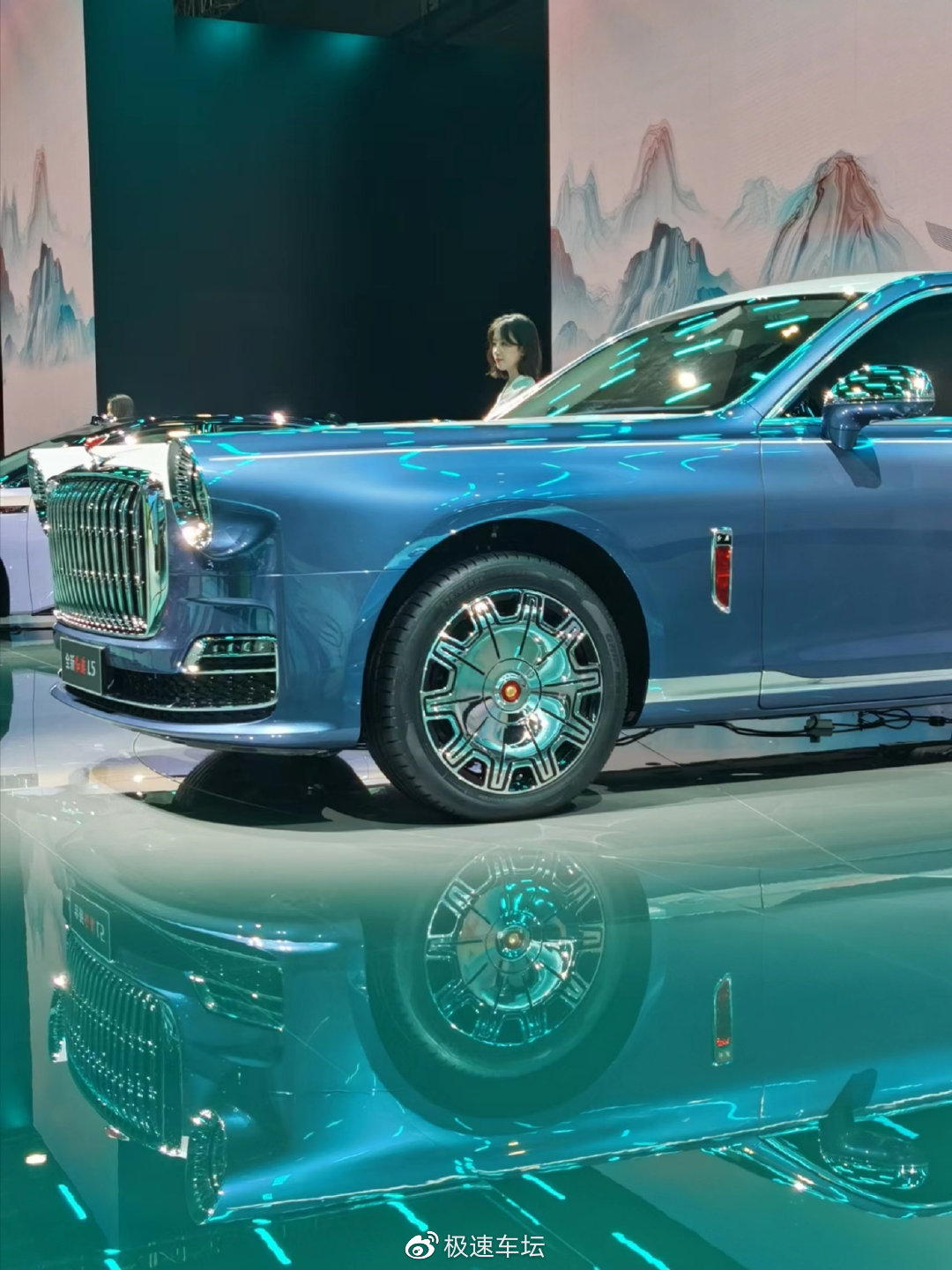 膨胀了今天带大家看顶级车全新红旗l5