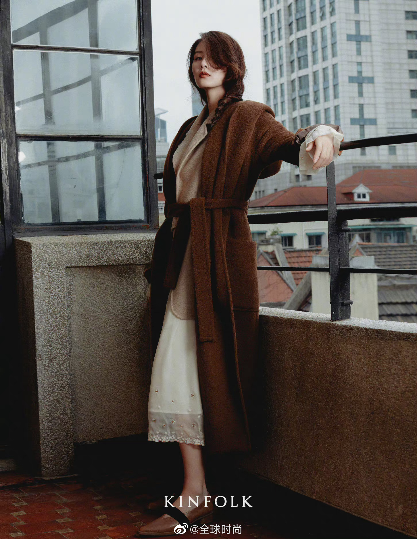 刘诗诗kinfolk 2021秋季刊封面,温柔美丽的秋季穿搭