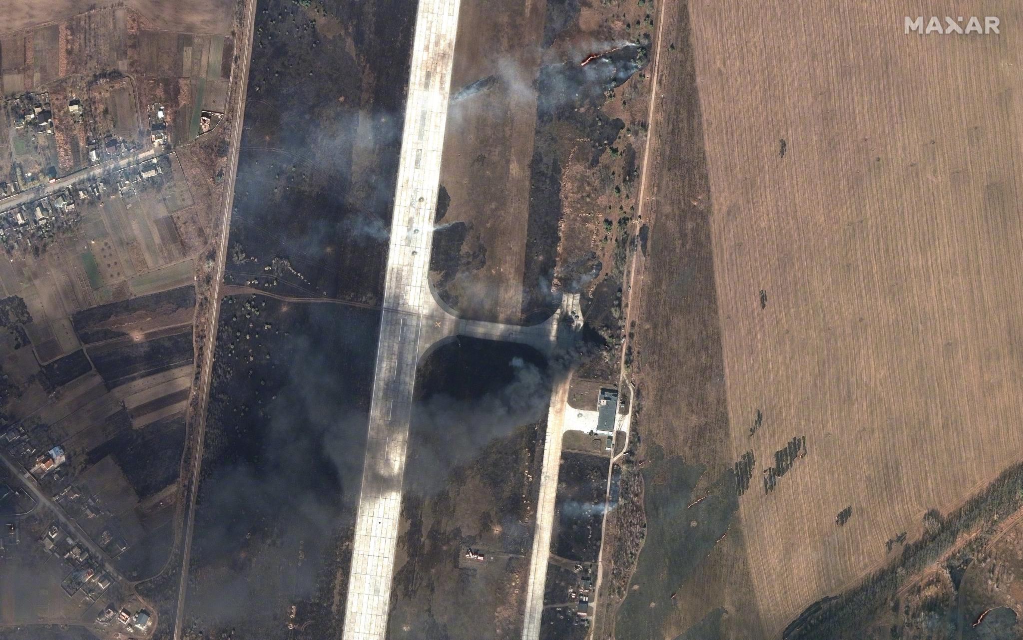 俄军战略机场再遭乌军袭击，乌高官称：我们的无人机能打到莫斯科_凤凰网视频_凤凰网