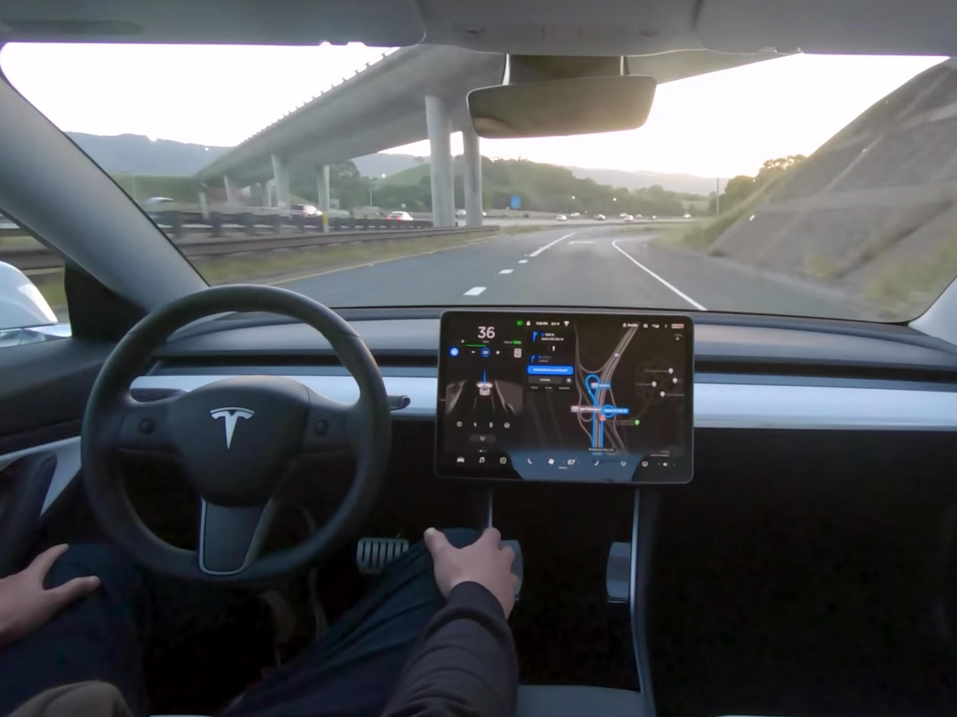 特斯拉fsd套件即将正式推送选装价格10000美元可识别4d画面