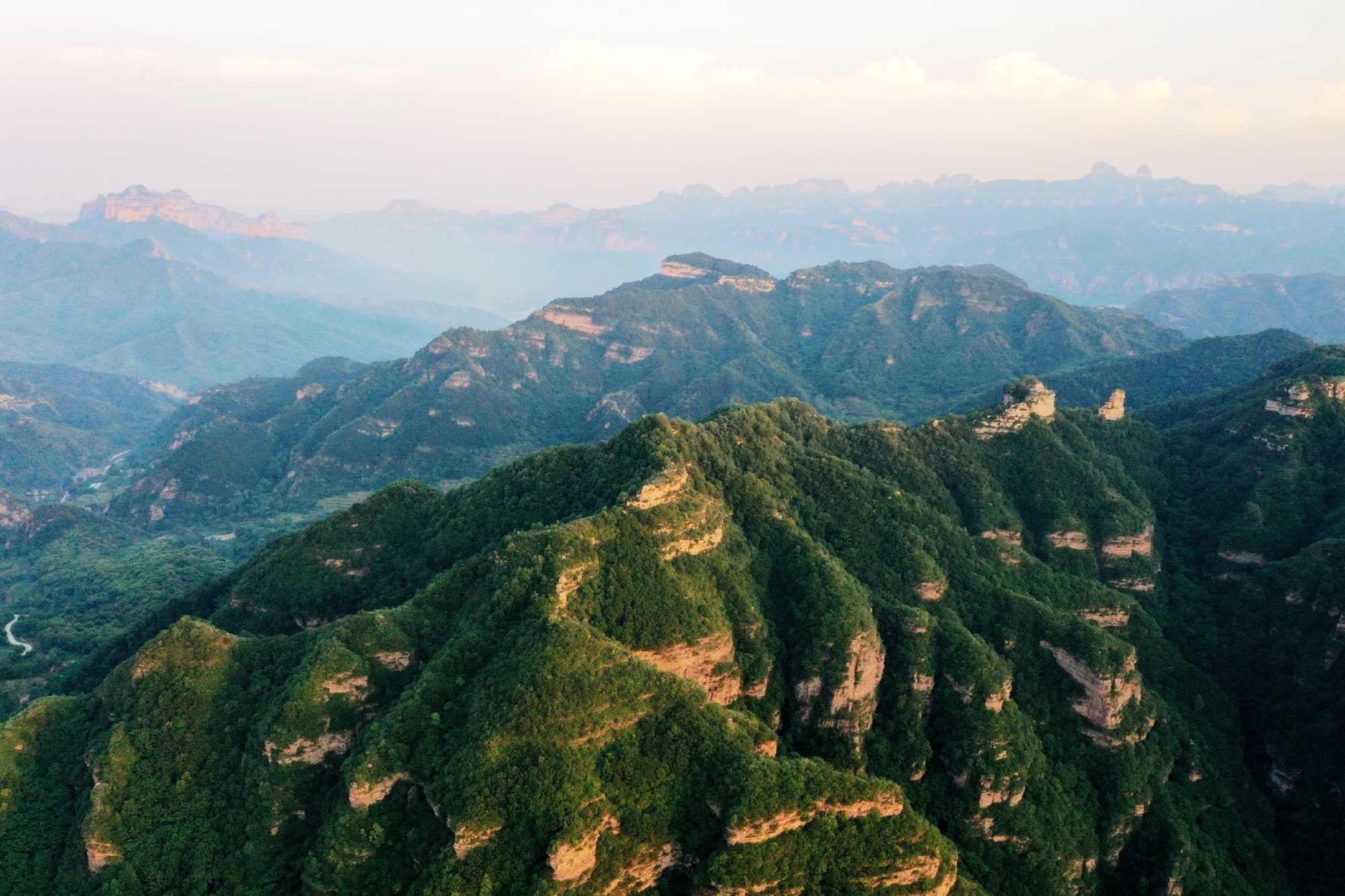 南就水村位于邢台市信都区白岸乡所在的太行山icon中部