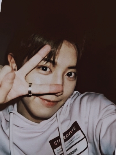 朴灿烈x05你の拍立得男孩