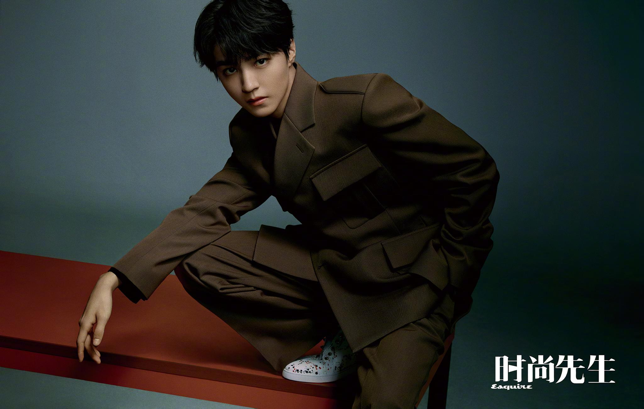 王俊凯《时尚先生》6月刊封面释出