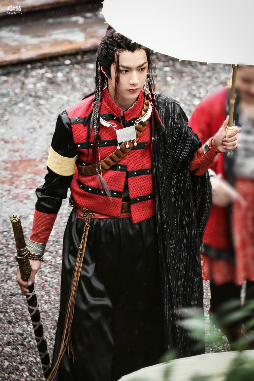 狼感极强的刘耀文,从以前的小狼崽变成了现在的少年狼王……__财经