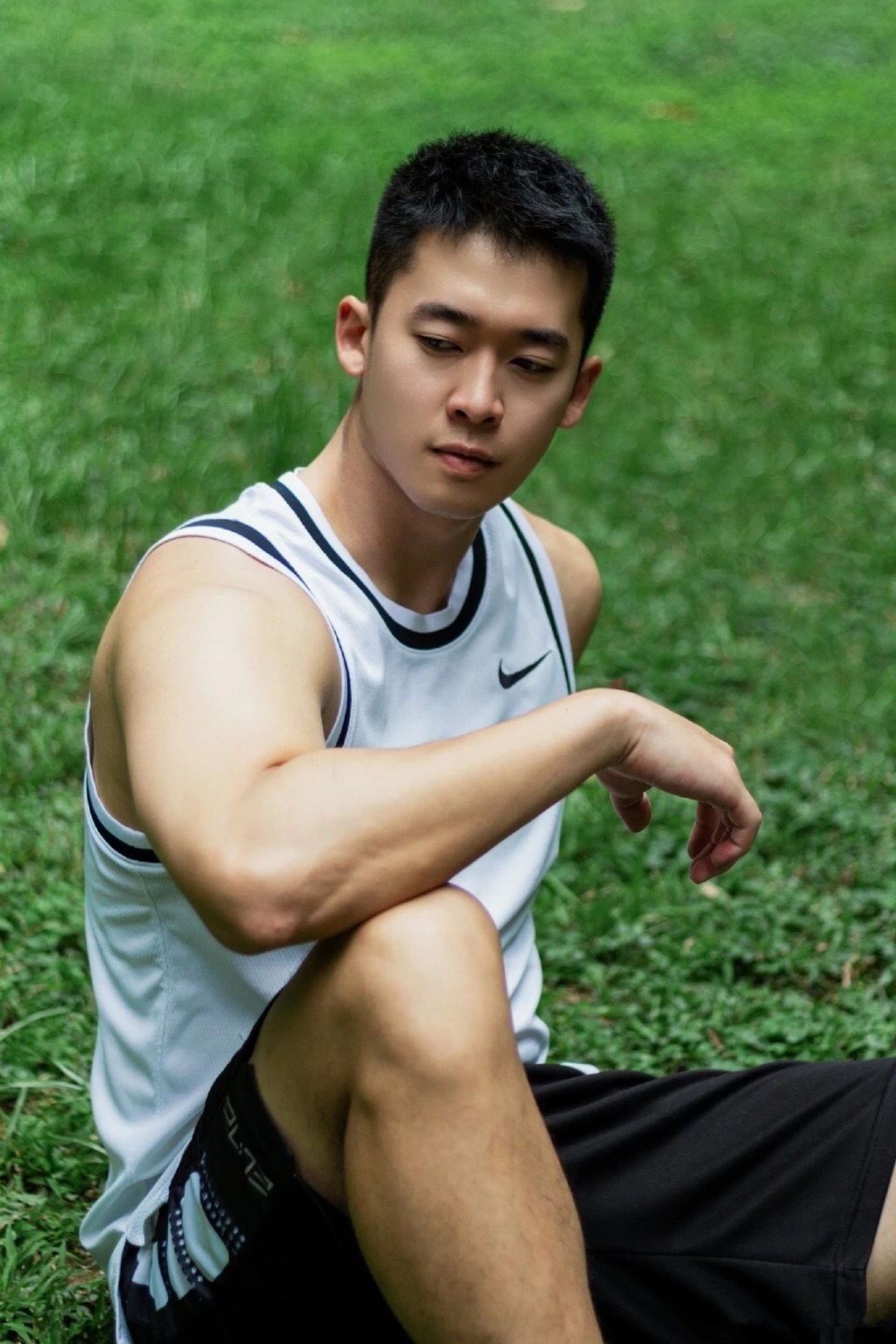 荷尔蒙爆棚的运动小哥.