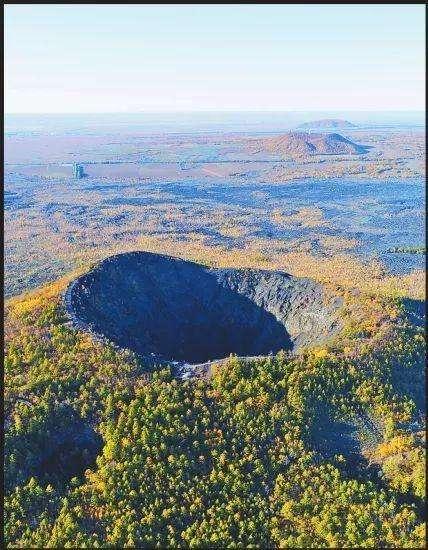 五大连池火山正在休眠其实并未睡着专家称其正在积蓄能量