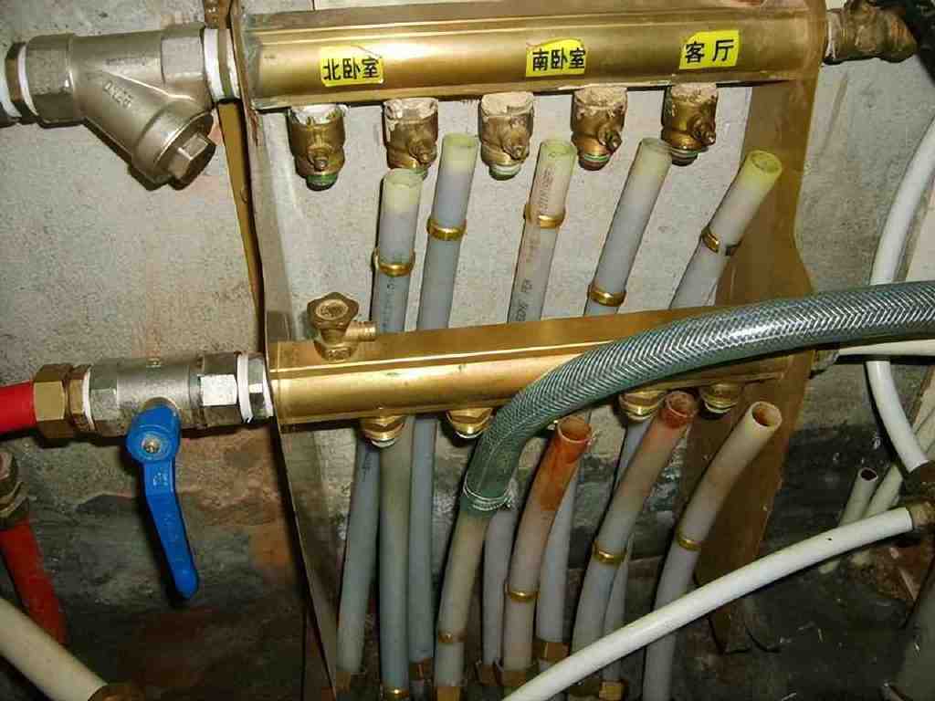 家里没有供暖的时候,地暖阀门是否需要关闭?今天终于弄明白了休闲区蓝鸢梦想 - Www.slyday.coM 家里没有供暖的时候,地暖阀门是否需要关闭?今天终于弄明白了休闲区蓝鸢梦想 - Www.slyday.coM