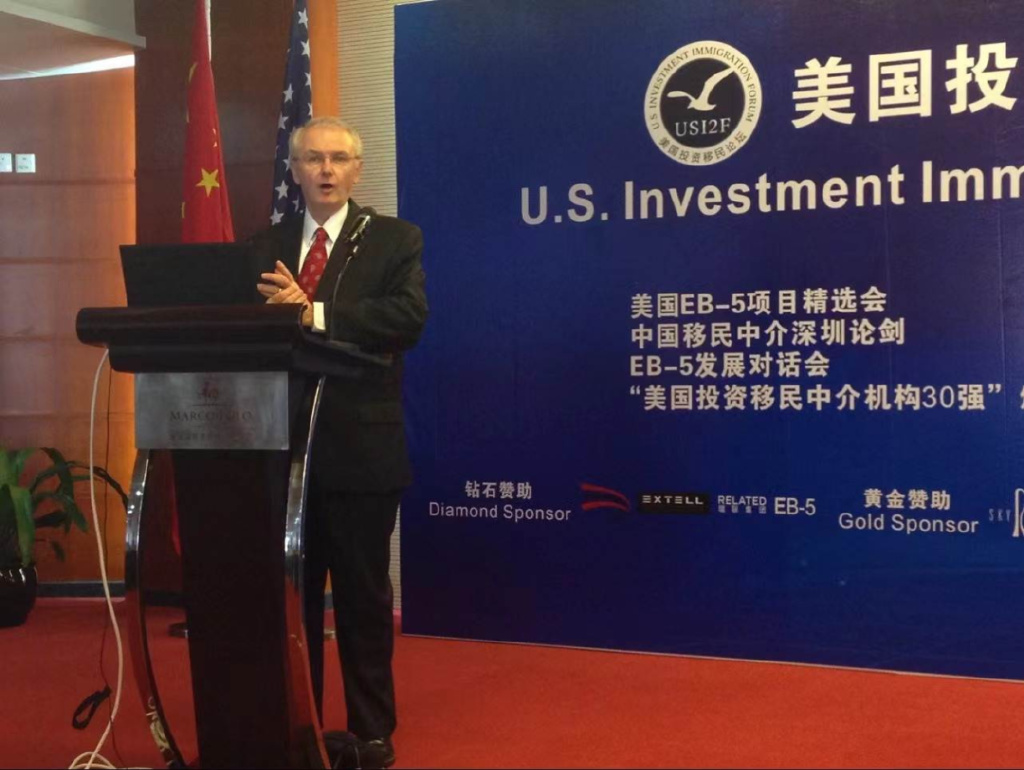 霍顿：中国人的善良和真诚让人感到安心丨这十年·世界观休闲区蓝鸢梦想 - Www.slyday.coM