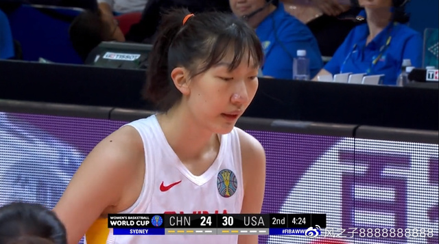 真硬！中国女篮死磕世界第一，半场落后10分，内线双塔+奇兵爆发休闲区蓝鸢梦想 - Www.slyday.coM