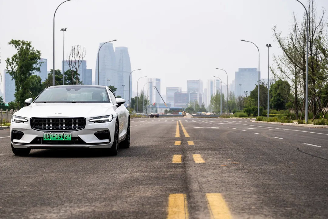 试驾极星Polestar 1:四秒的理智与145万的情感