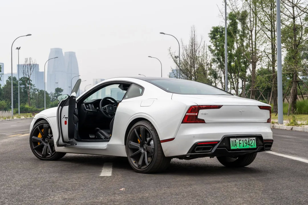 试驾极星Polestar 1:四秒的理智与145万的情感